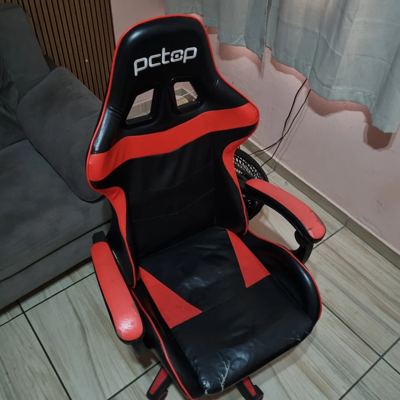 Cadeira Gamer PCTOP Preta e Vermelha - foto 2